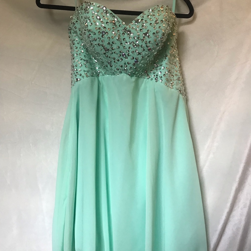 Short prom/formal dress